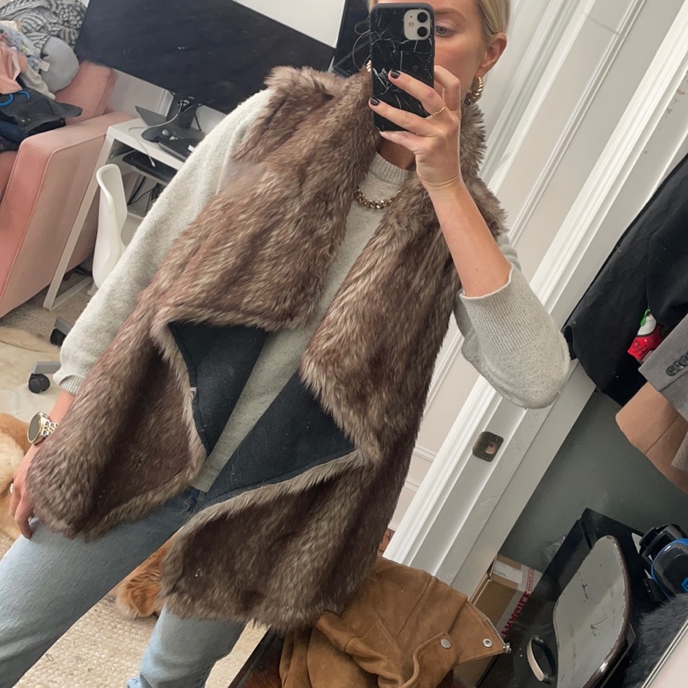 Target mossimo reversible faux fur vest